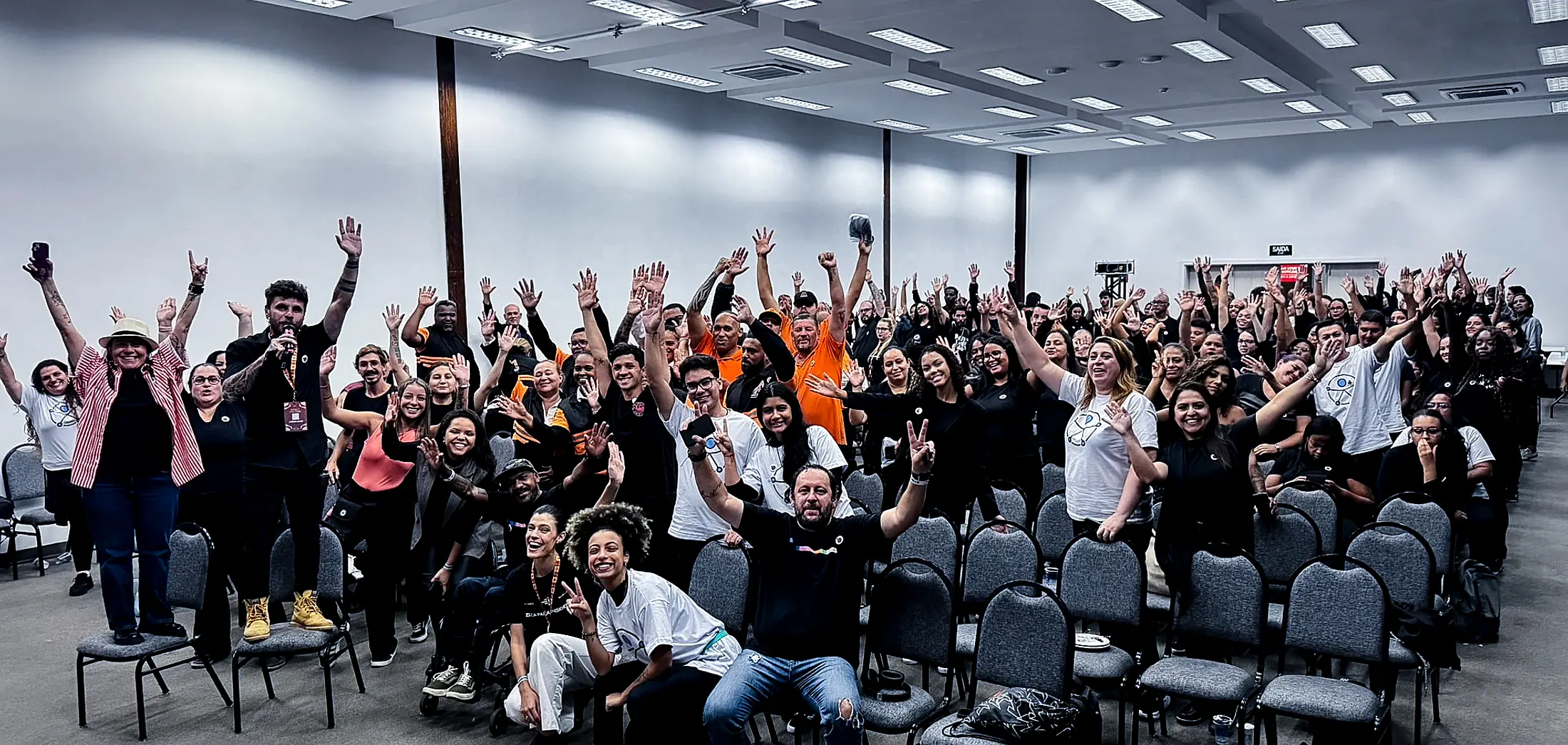 Grupo participando de vivência da Encantaria